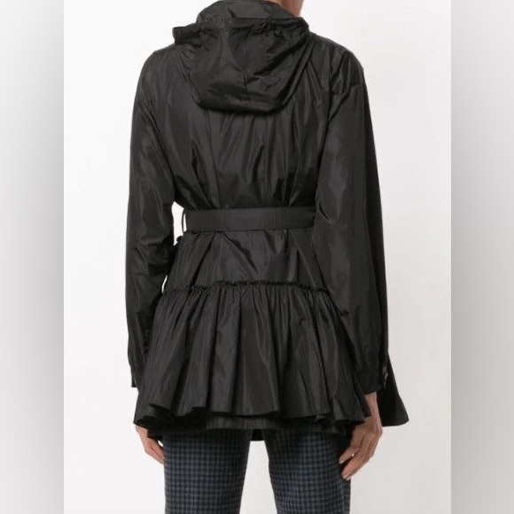 ❌sold❌Authentic prada rain jacket - Picture 4 of 10